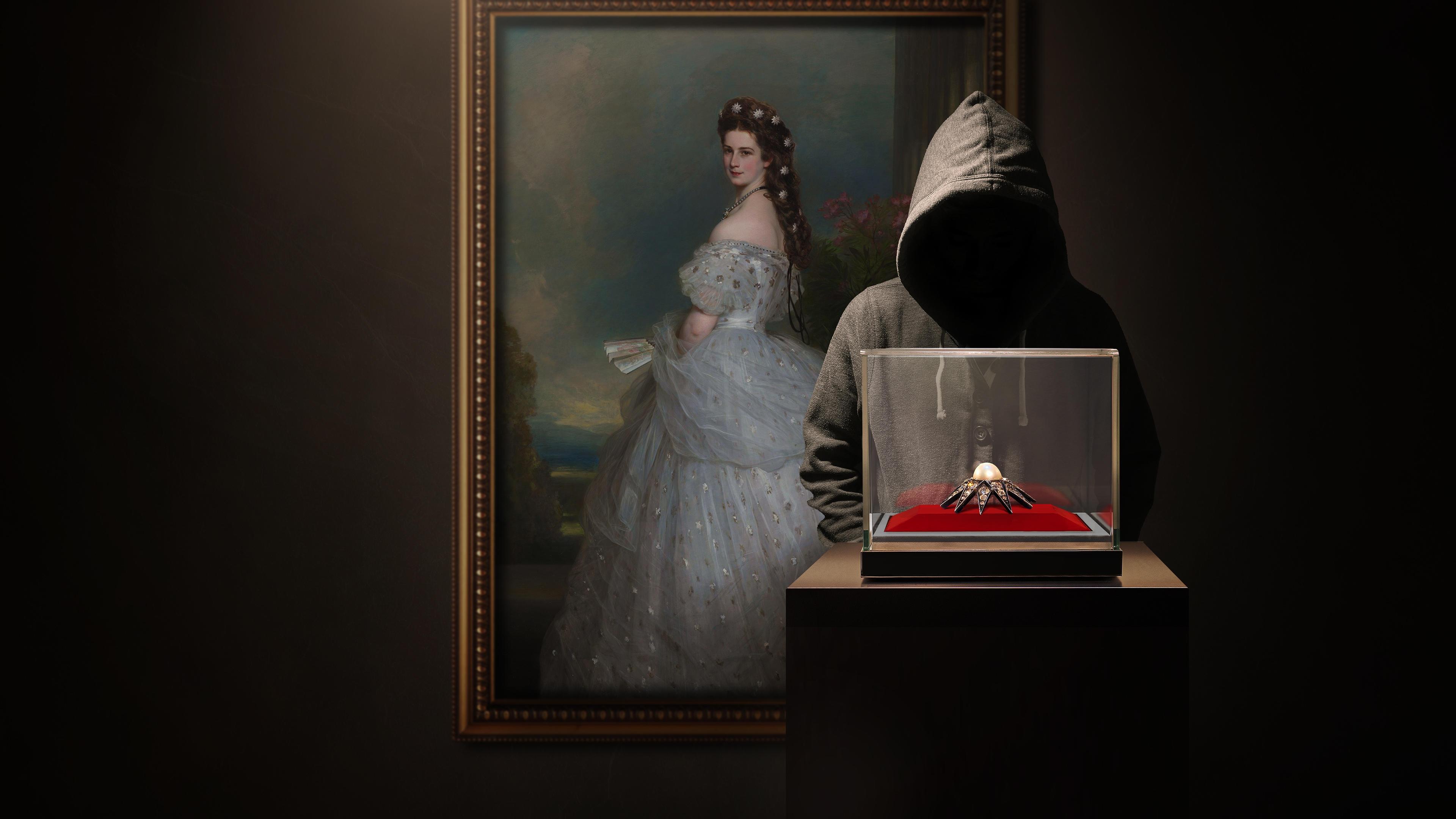 The Jewel Thief Background