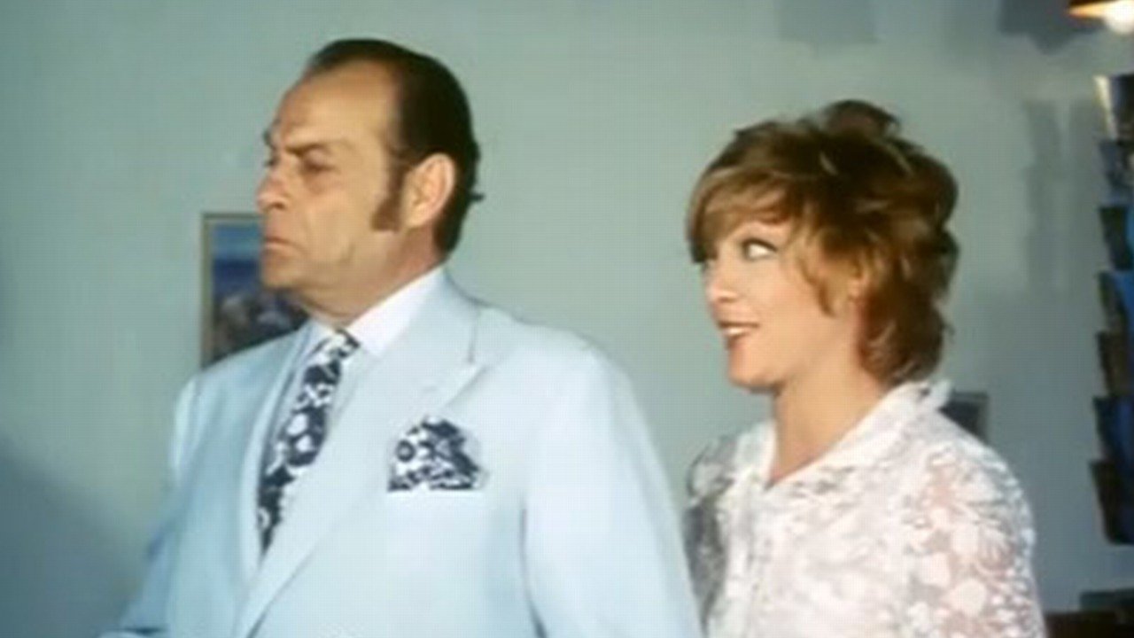 The Windbag Background