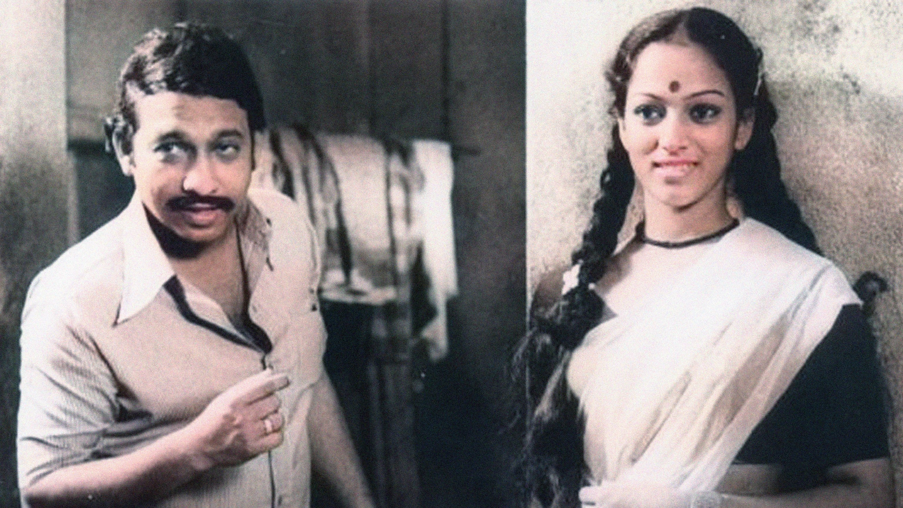 Lekhayude Maranam Oru Flashback Background