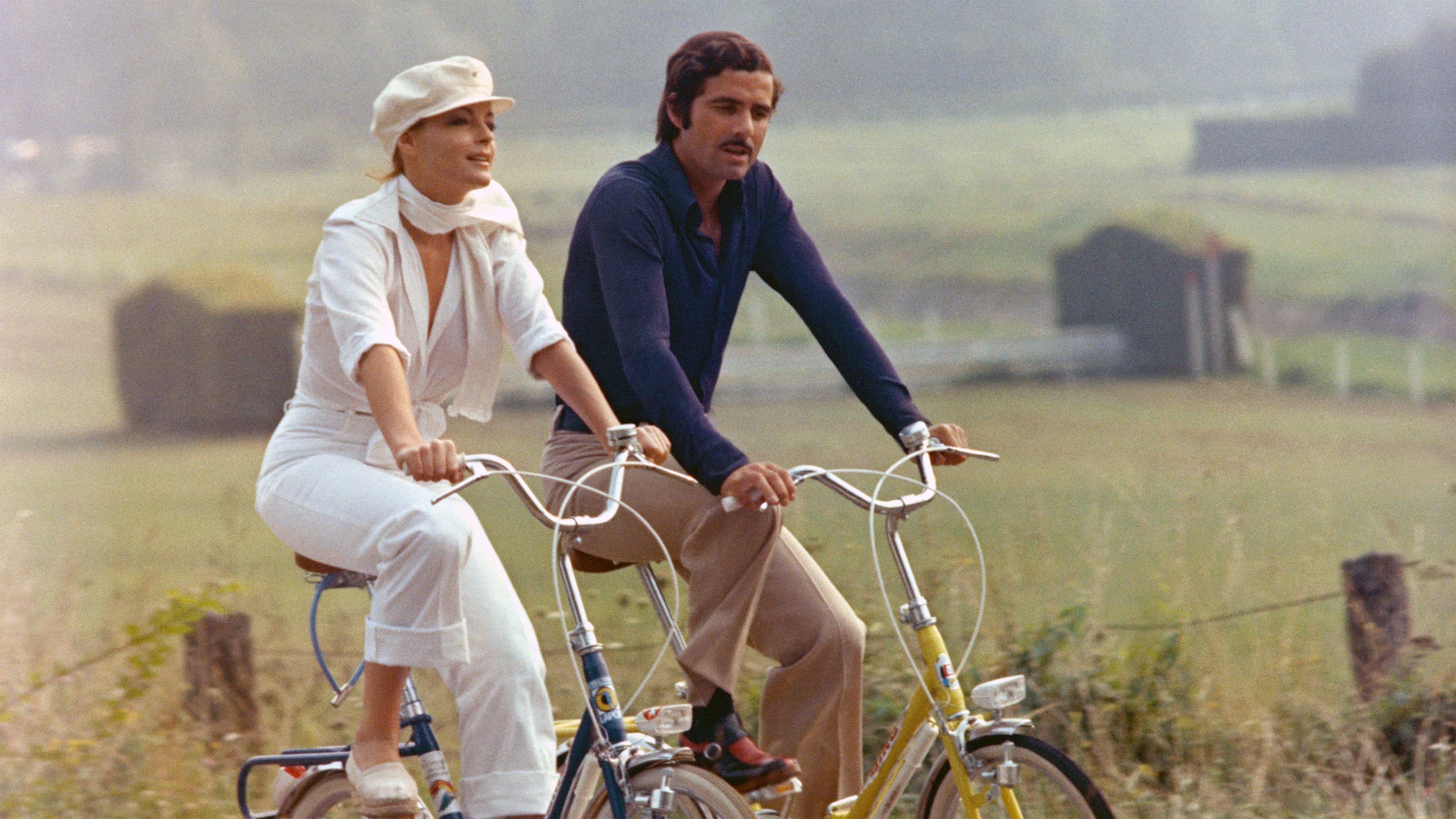 Un amour de pluie Background