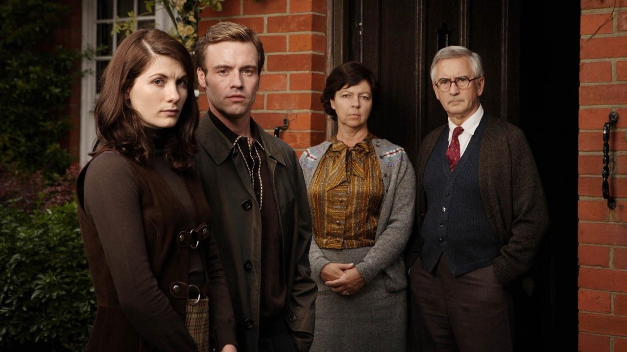 Marchlands Background