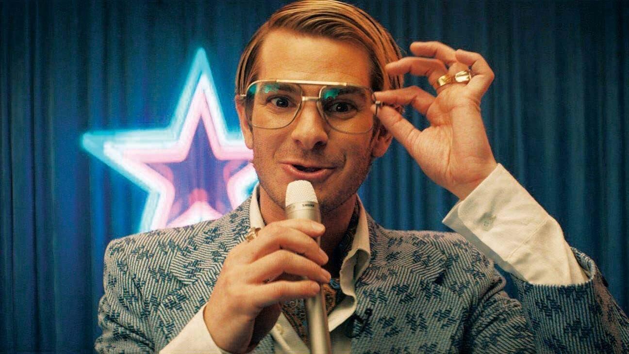 Mainstream Background