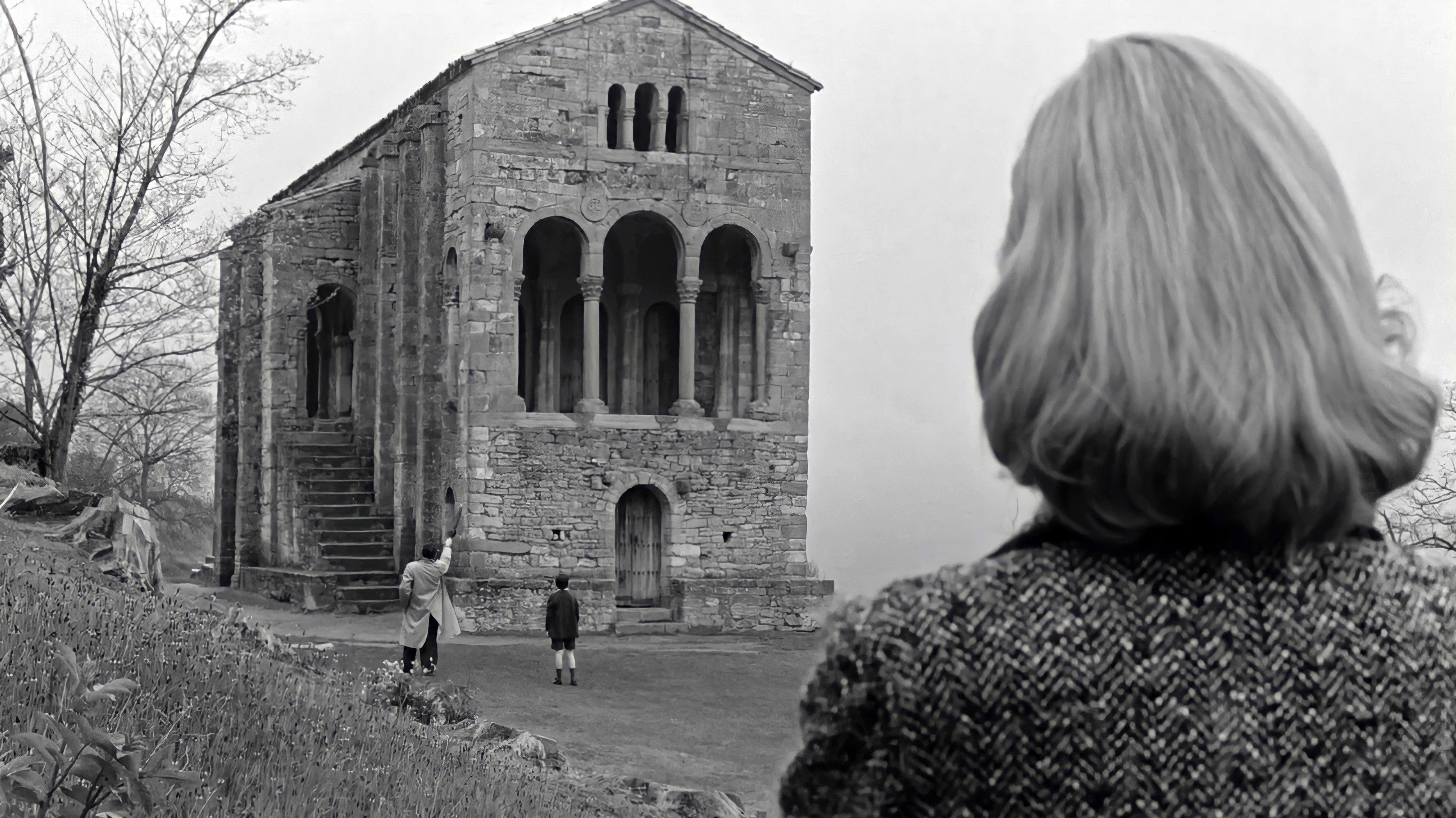 You're the one (Una historia de entonces) Background