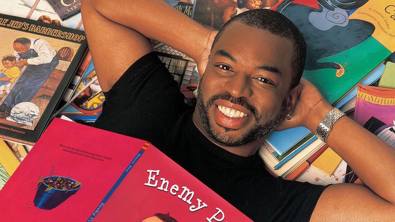 Reading Rainbow Background