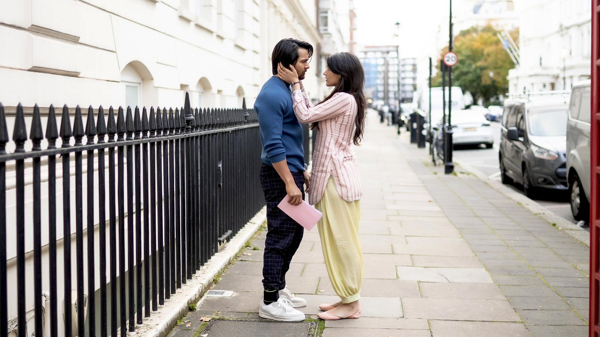 Tara vs Bilal Background