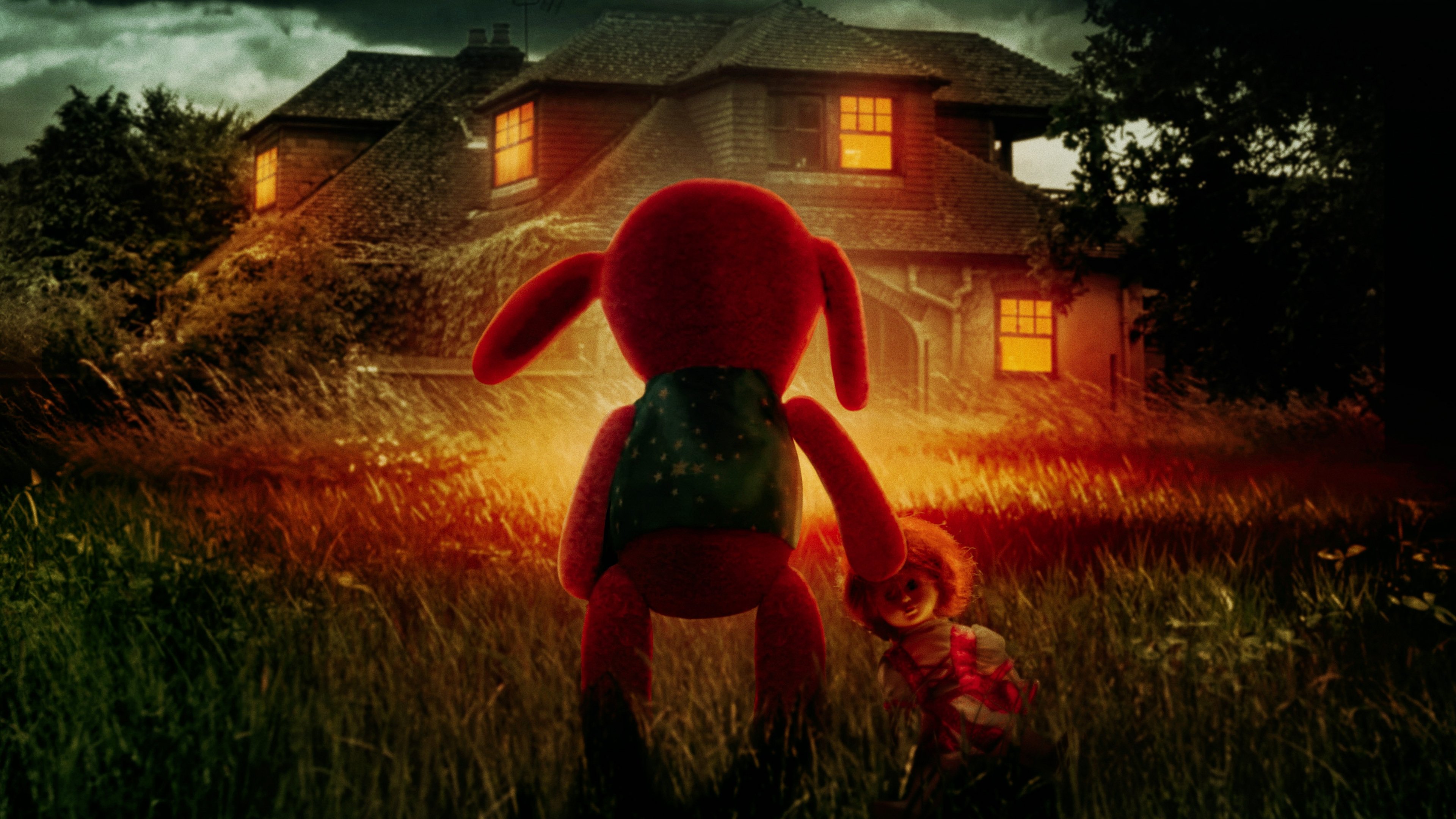 Benny Loves You Background