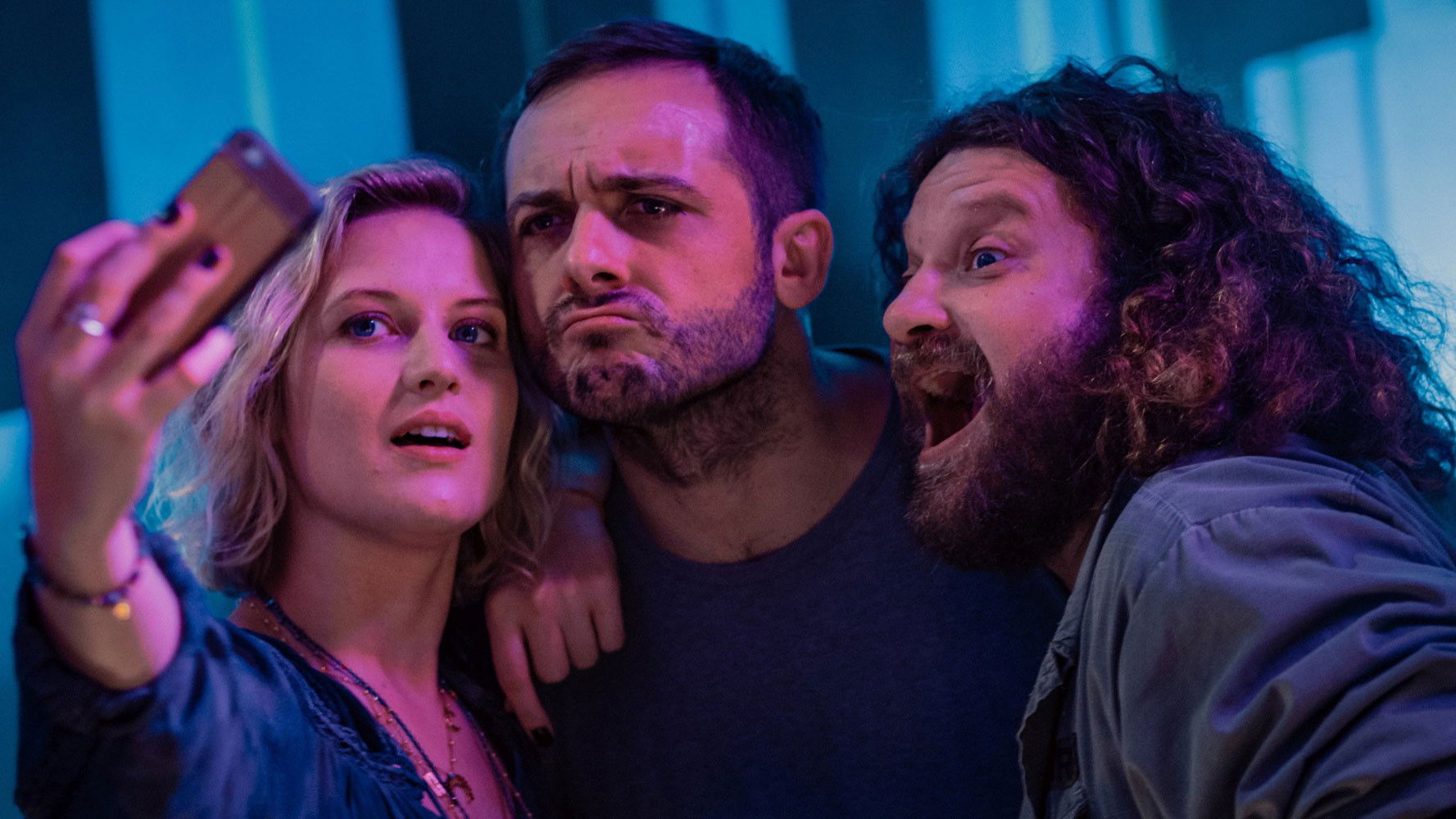 (Nie)znajomi Background