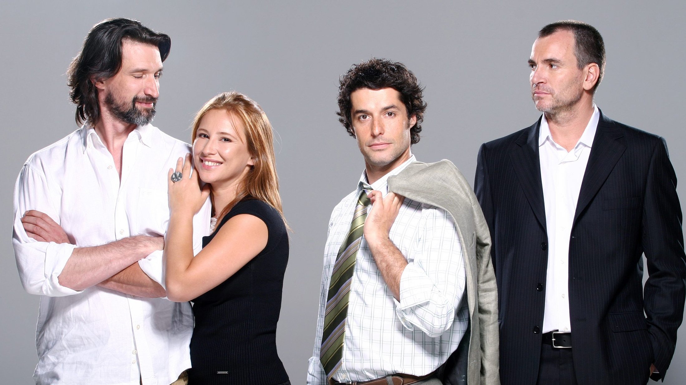 Alguien te mira Background