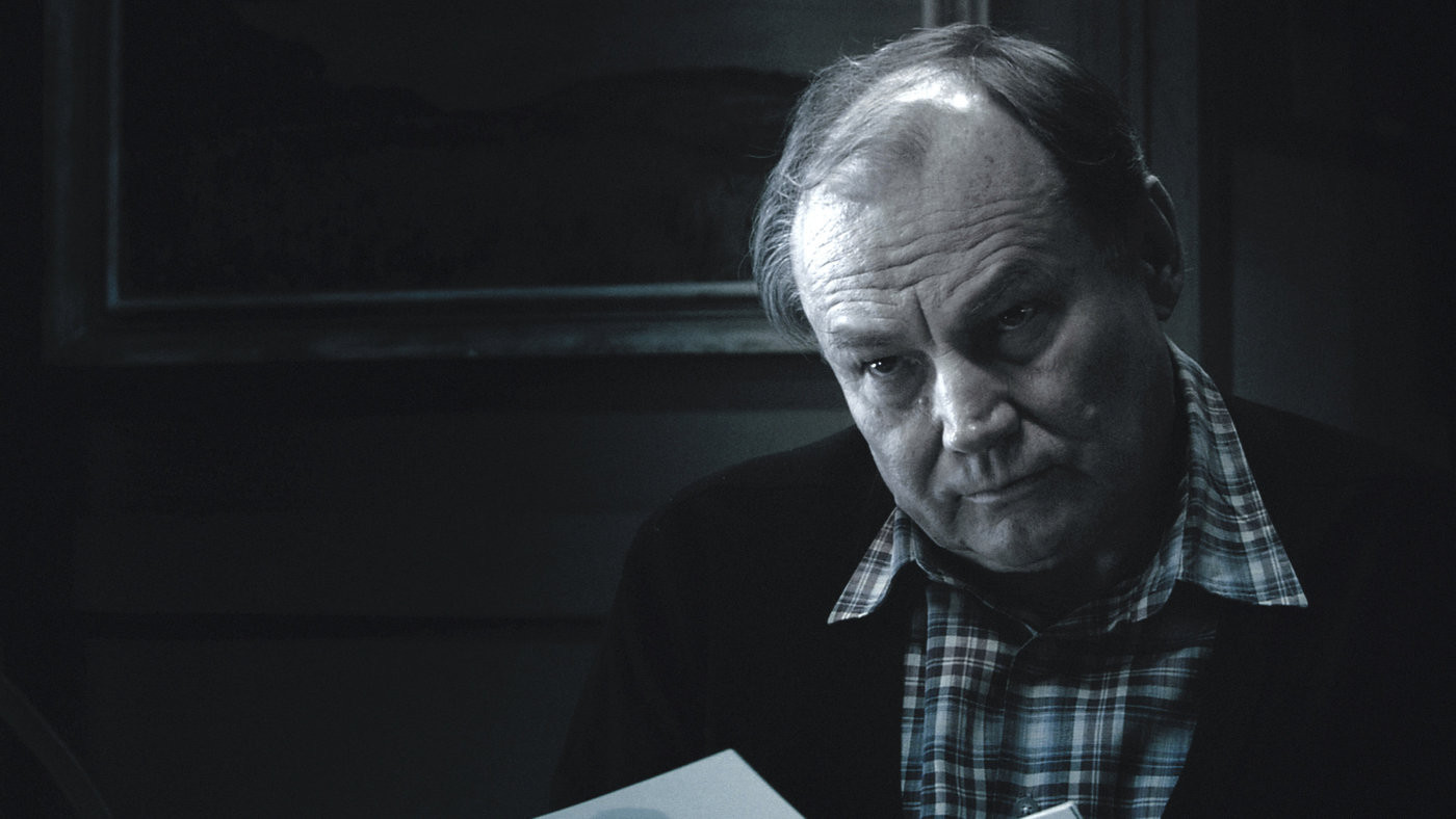 Manipulation Background