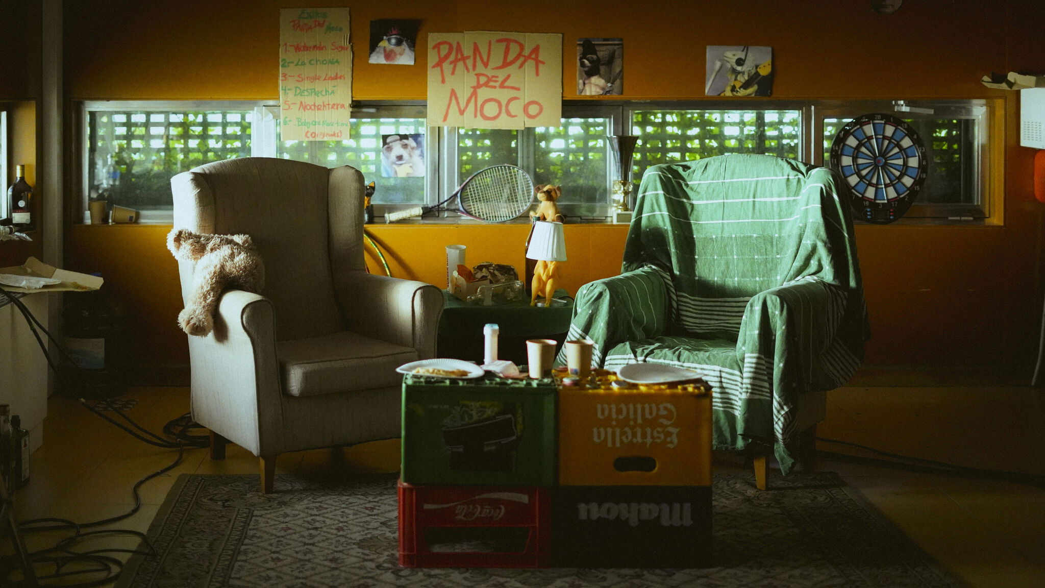 Panda del Moco Background