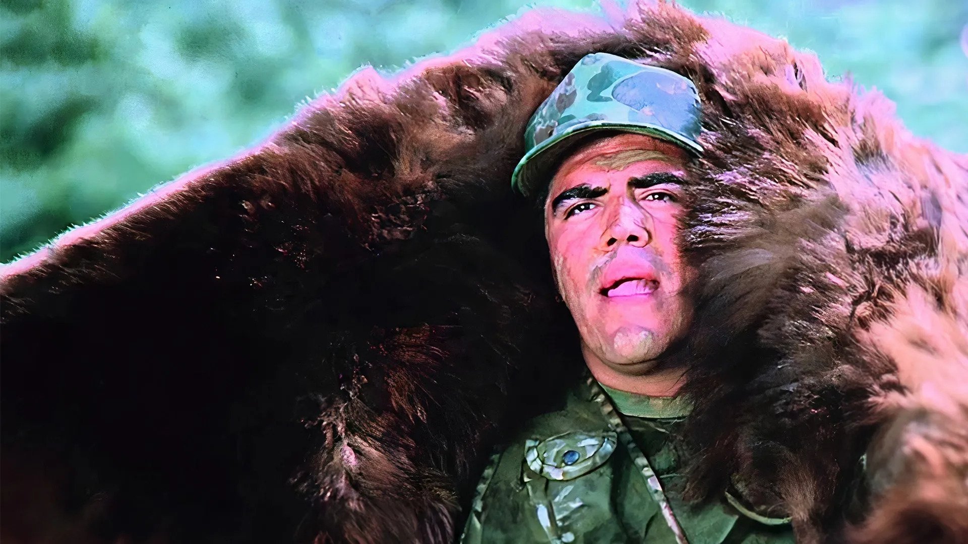 La noche de la bestia Background