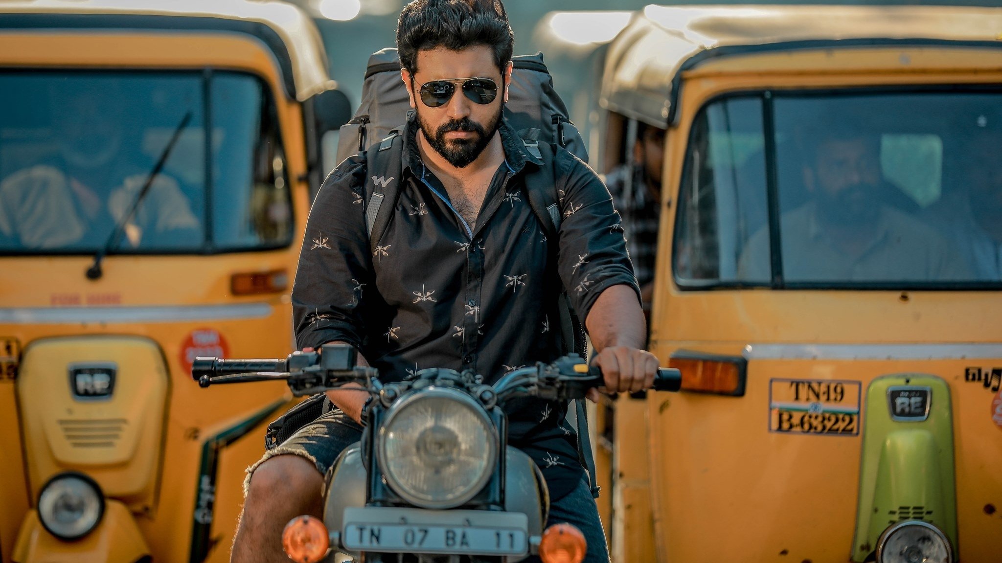 Love Action Drama Background