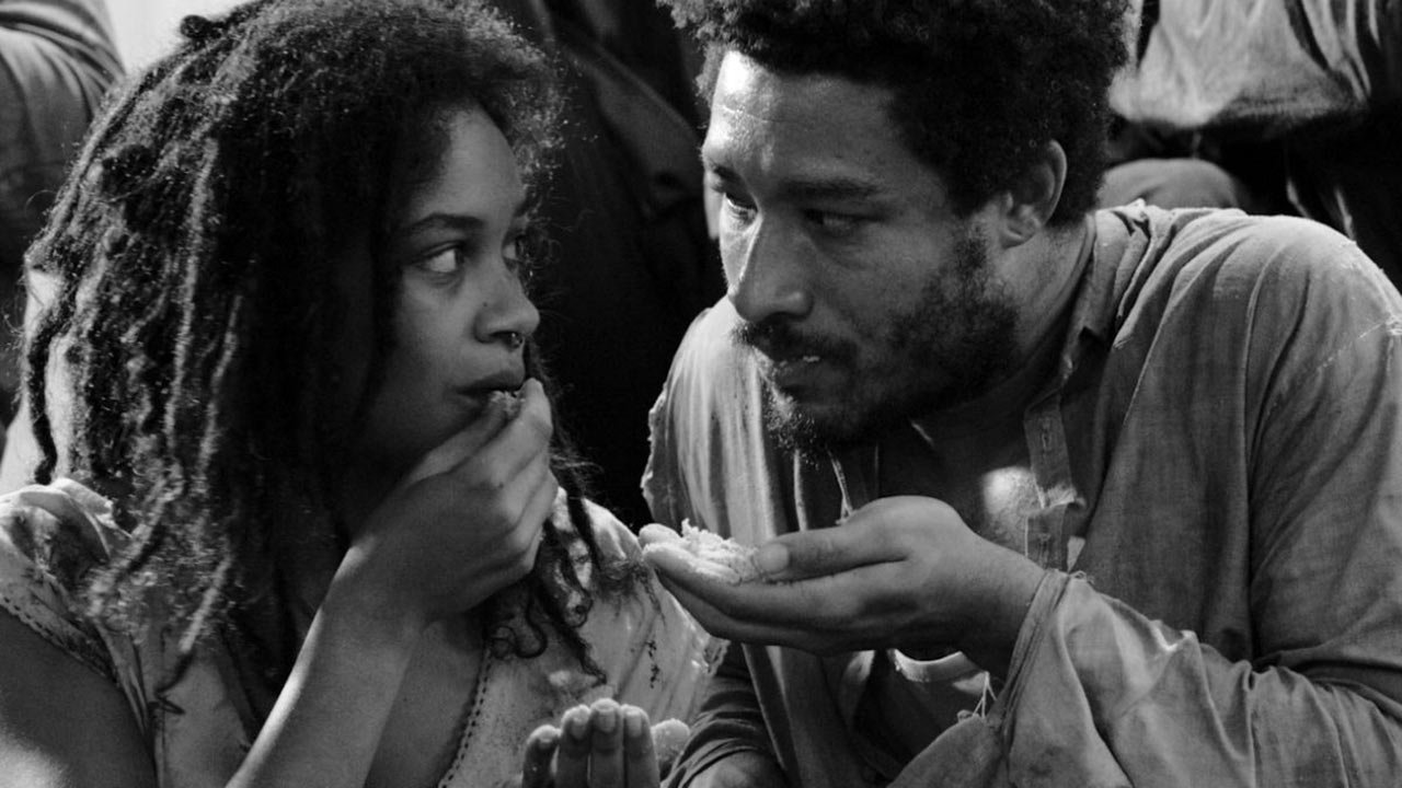 El ventre del mar Background