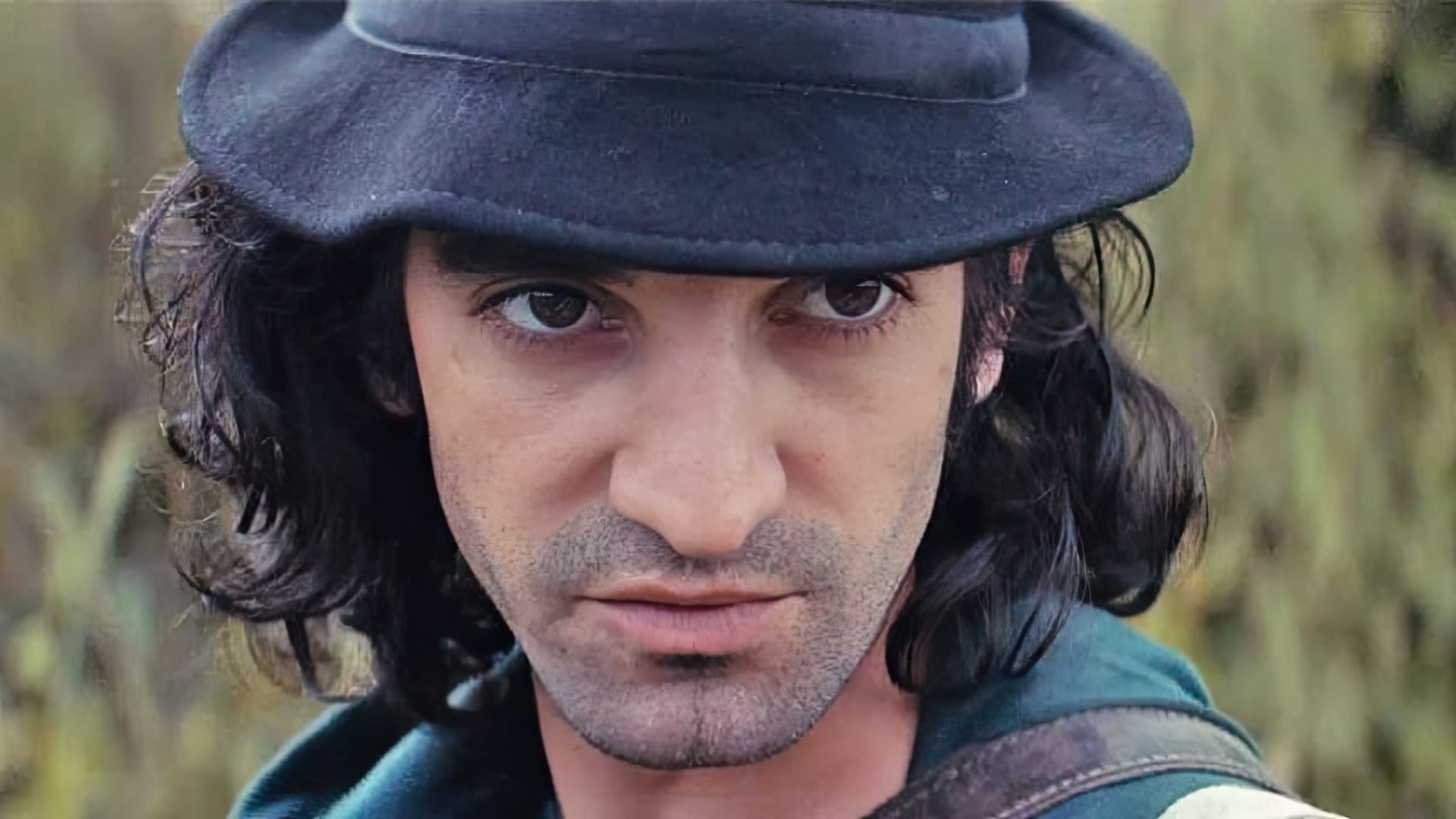 Tom Medina Background