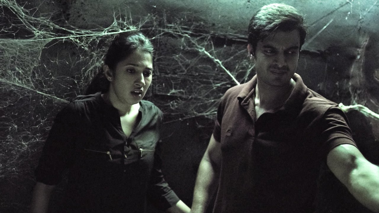 Anjaan: Special Crimes Unit Background