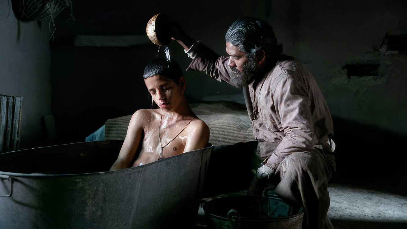 Desierto adentro Background