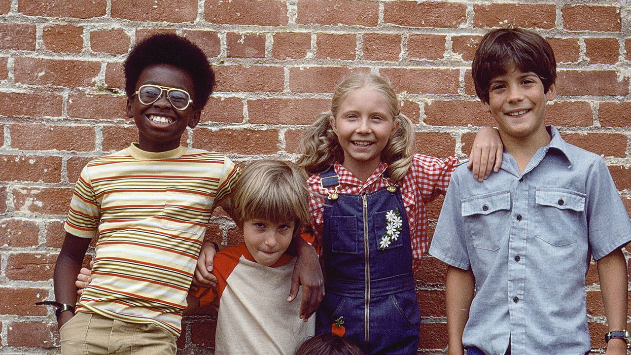 The Red Hand Gang Background