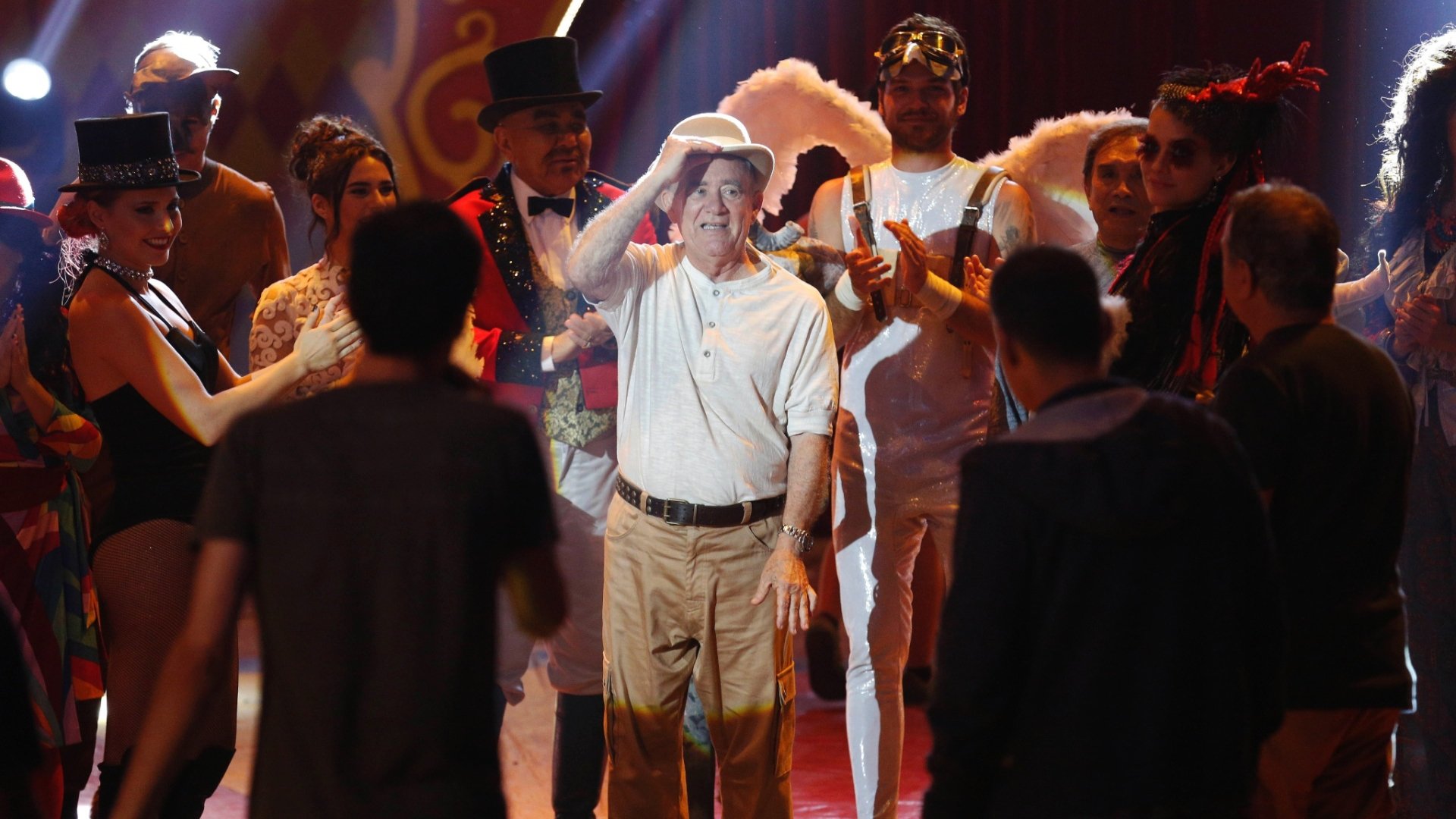 Os Saltimbancos Trapalhões: Rumo a Hollywood Background