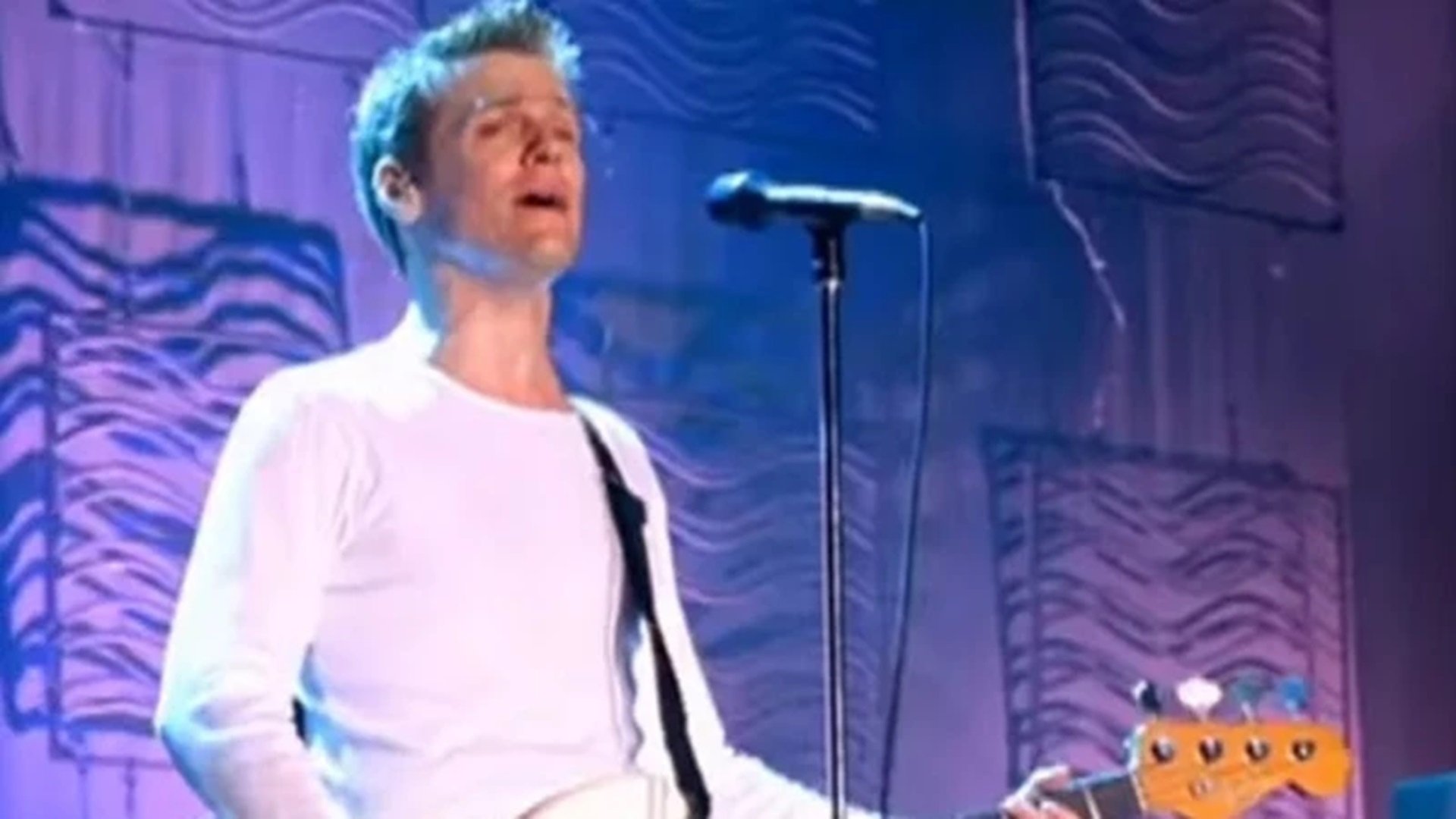 Bryan Adams: Live at Slane Castle Background