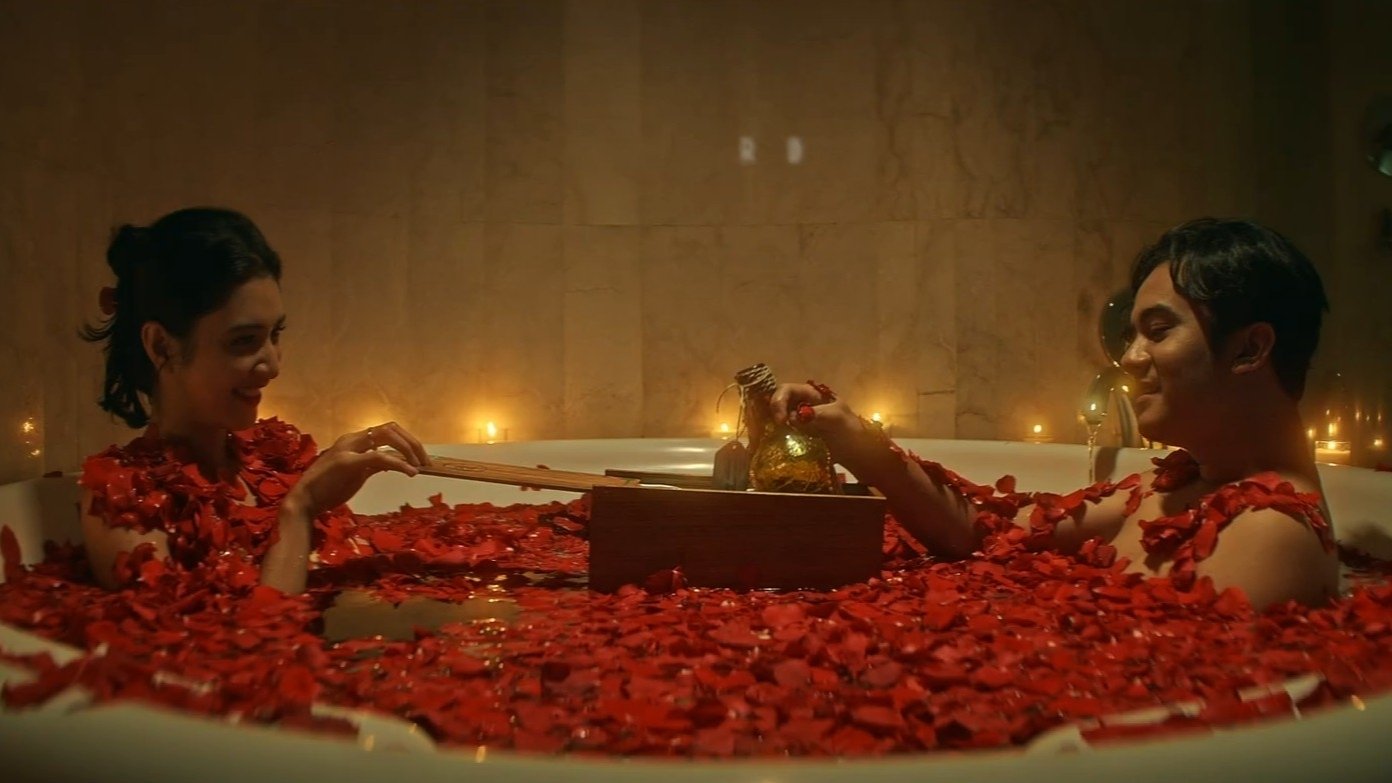 Dilanjutkan Salah Disudahi Perih Background