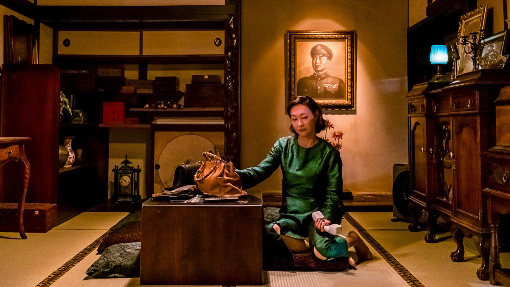 The Bold, the Corrupt and the Beautiful Background