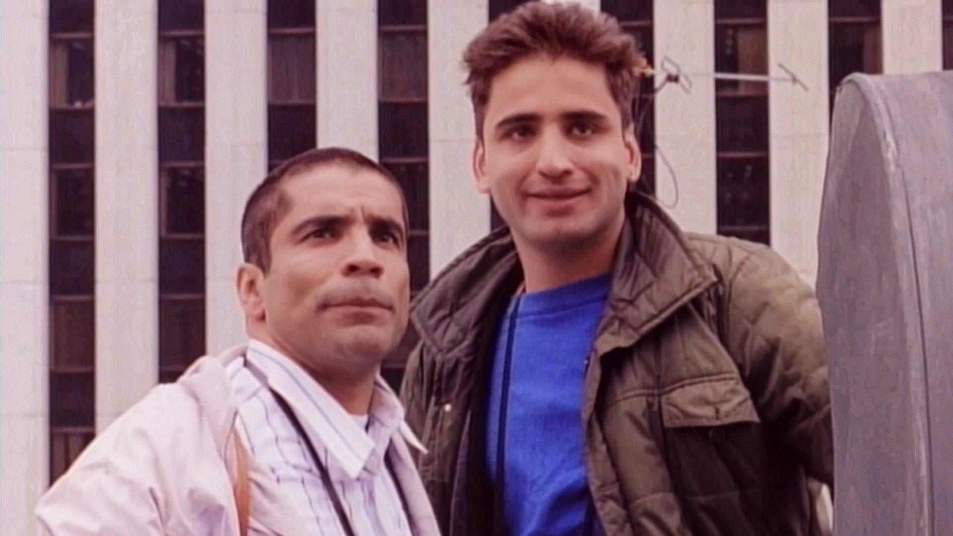 La Gente de la Universal Background