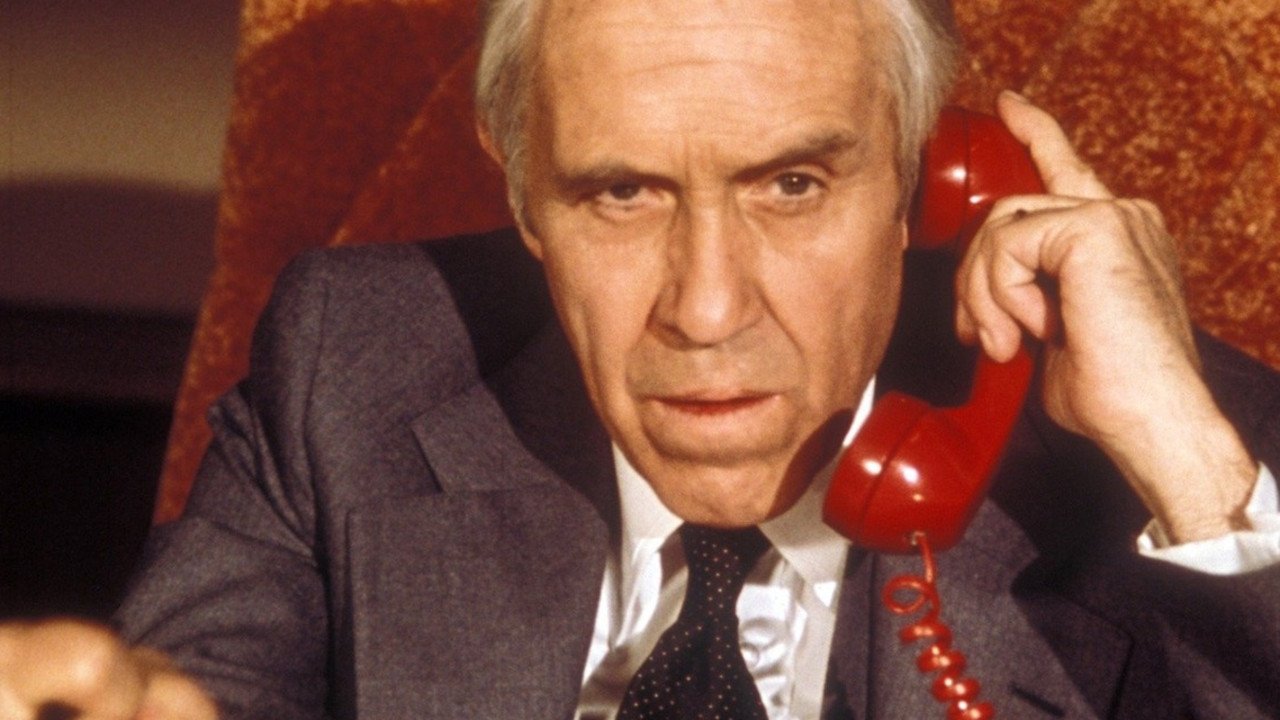 Washington: Behind Closed Doors Background