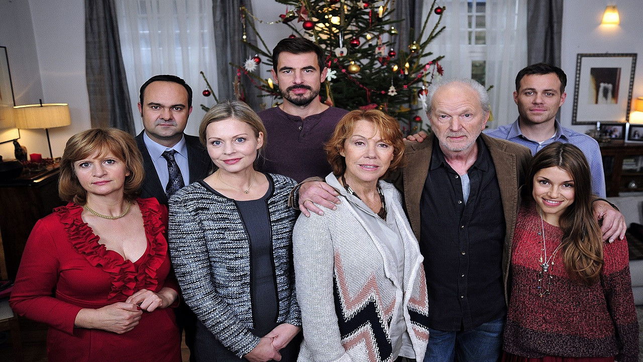 Alle unter eine Tanne Background