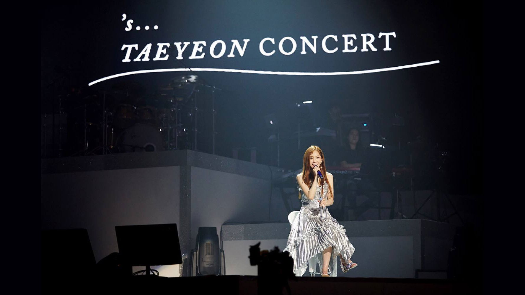 TAEYEON 2nd Asia Tour: 's... TAEYEON CONCERT Background